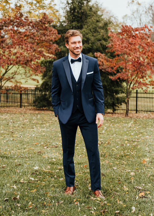 Couture 1910 Eric Navy Tuxedo