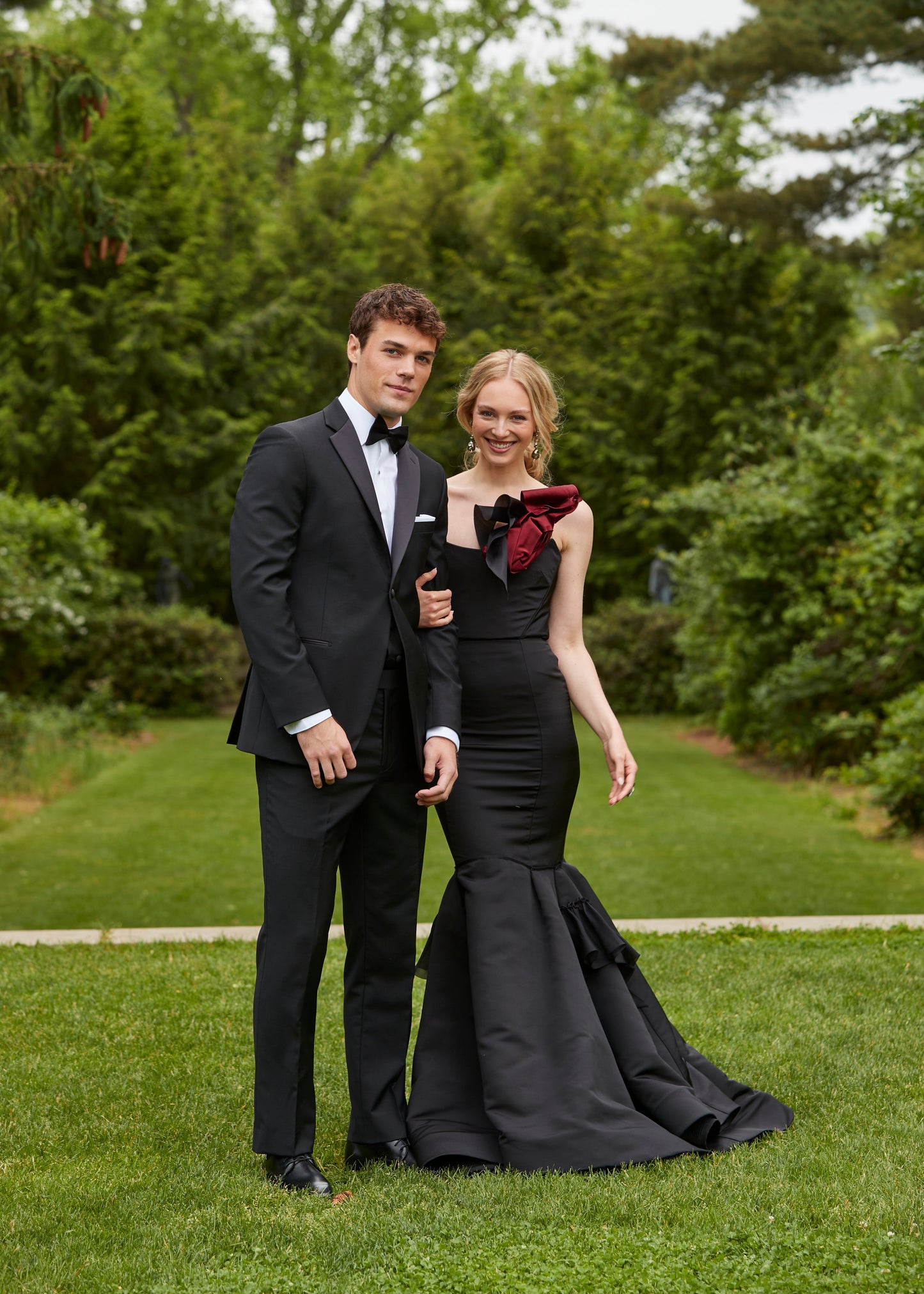 Couture 1910 Moreno Black Tuxedo