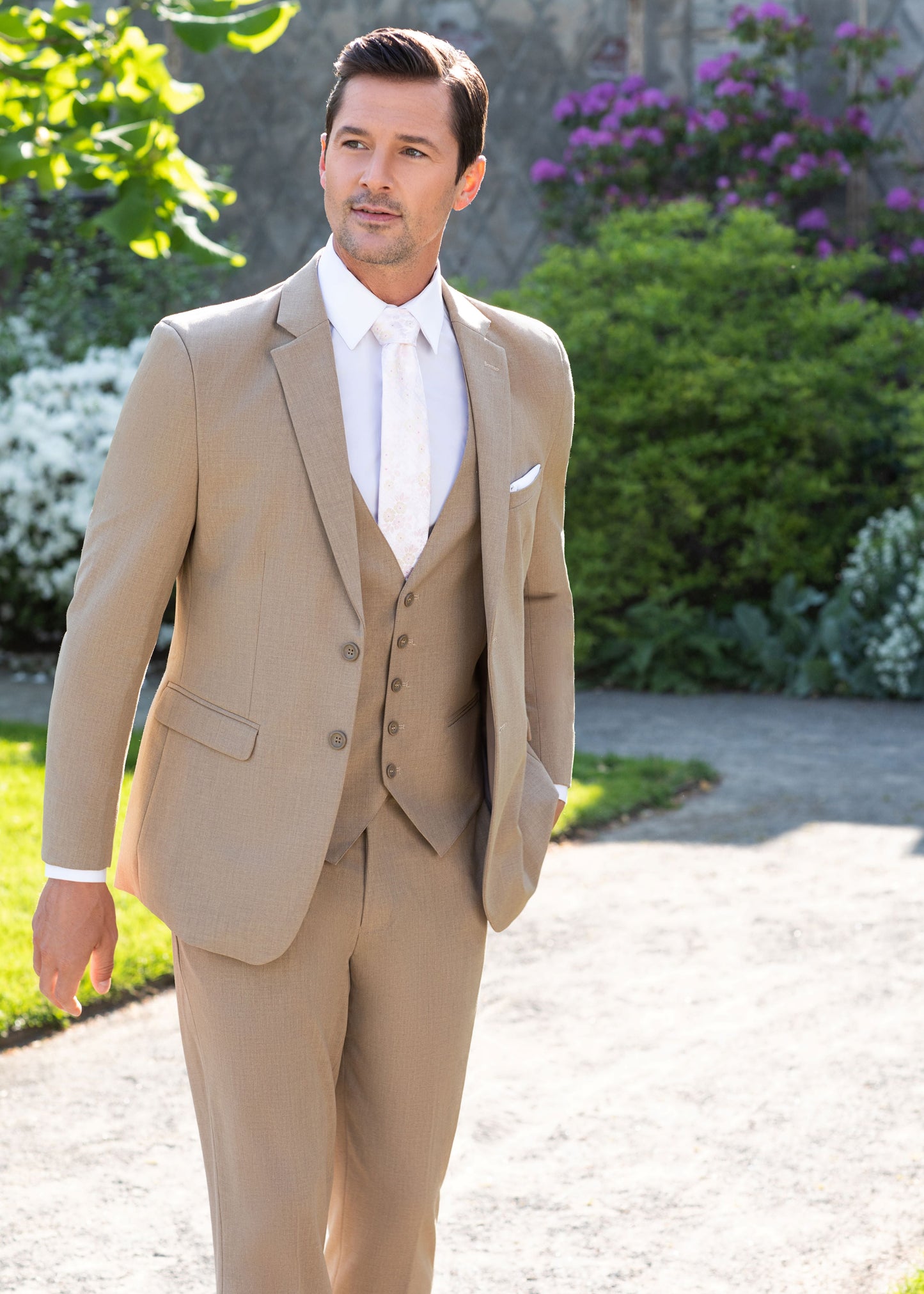 Ted Stanford Camel Metro Suit