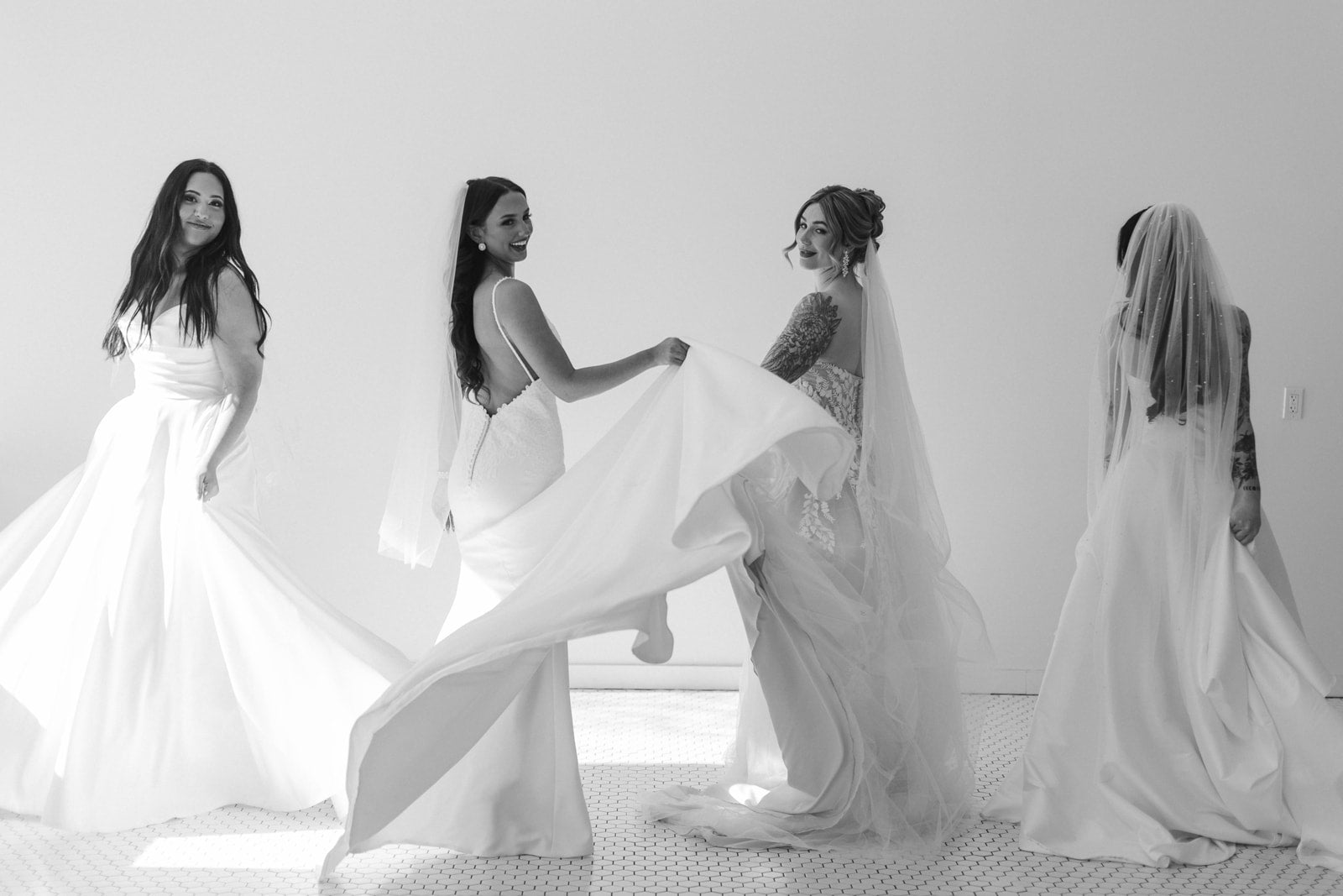 STORY BRIDAL + TUXEDO STORY BRIDAL + TUXEDO