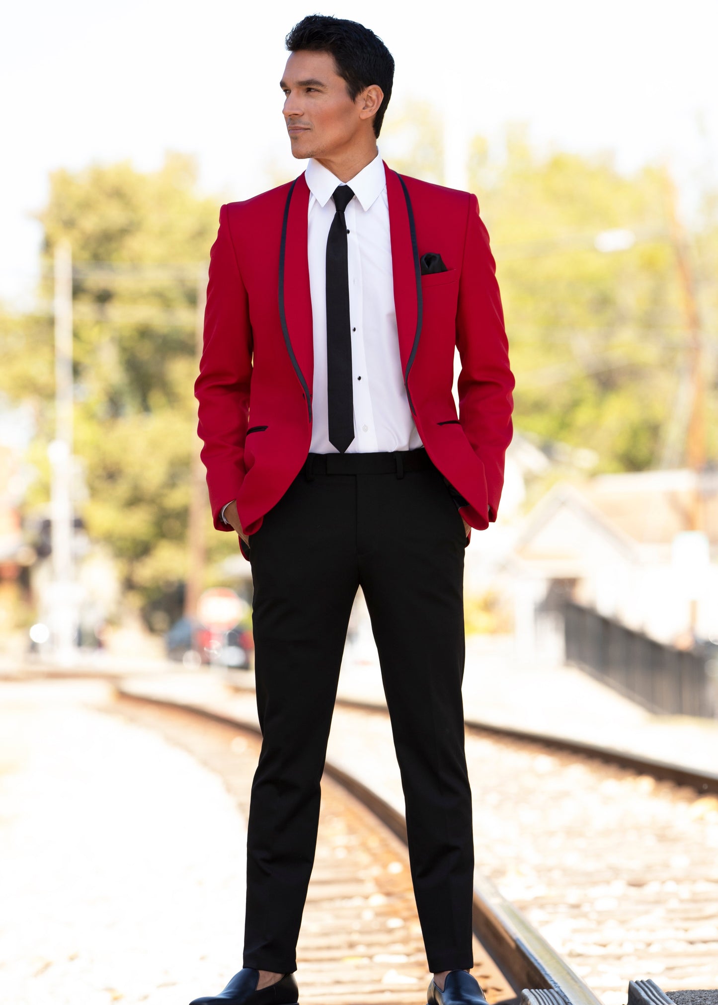 Ginovia Red Carmine